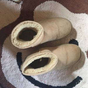 Ugg Short Boots